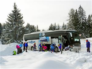 Passeggiata sulla neve a Luserna